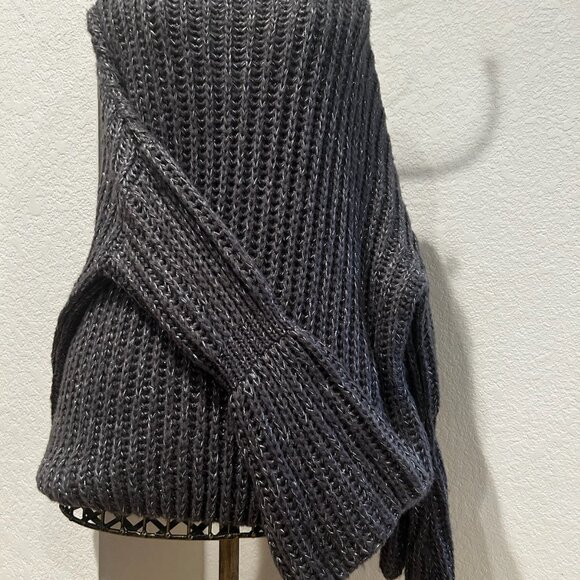 NWT  Chunky Oversized Relaxed Fit Super Soft Knit Sweater - Picture 2 of 11